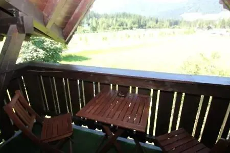 ファームステイ Freihof