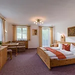 Freihof * Westendorf