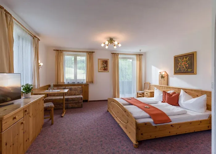 Freihof * وستندورف